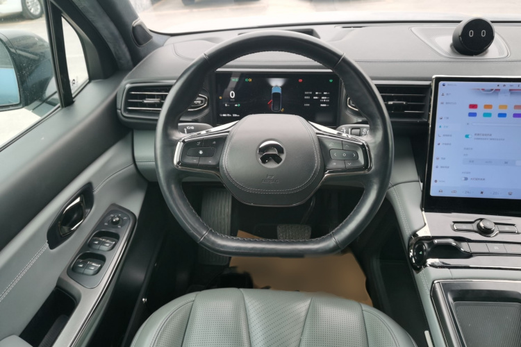 蔚来ES8 2020款 415KM 签名版 六座版局部细节13