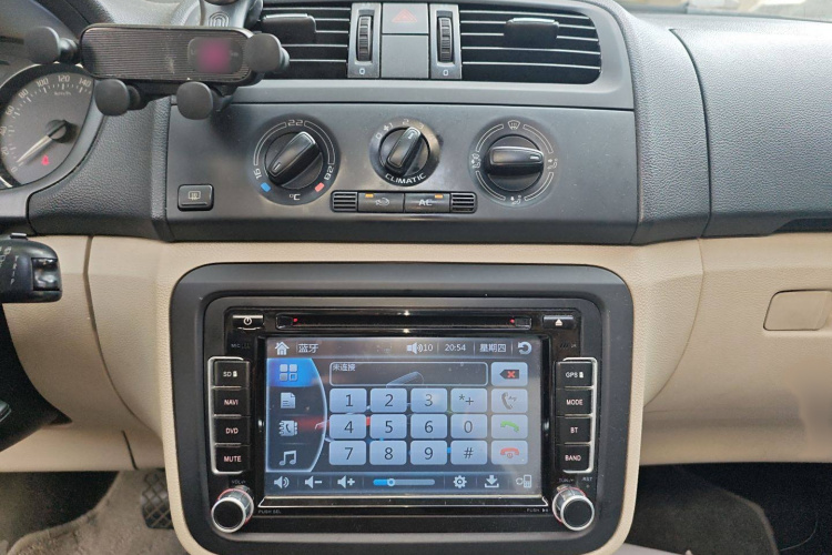 斯柯达 晶锐 2012款 1.6L Scout局部细节16