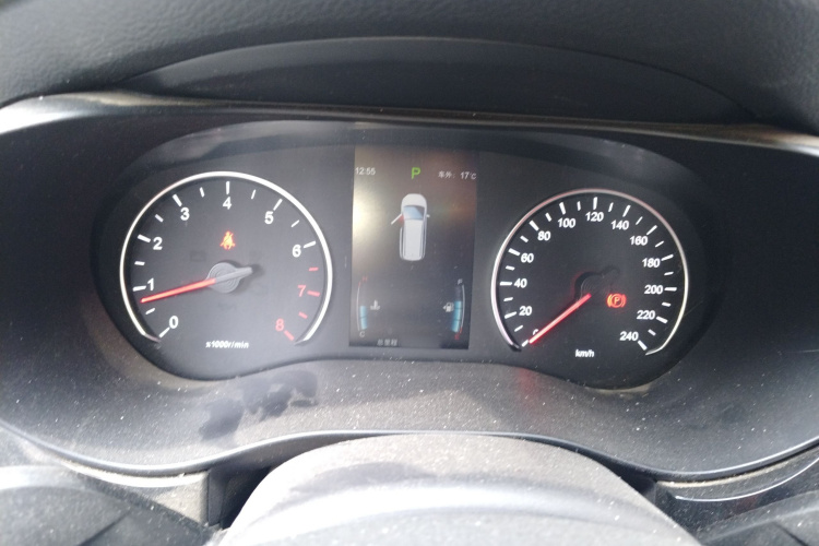 比亚迪 宋MAX 2017款 1.5T 自动智联豪华型 7座局部细节14