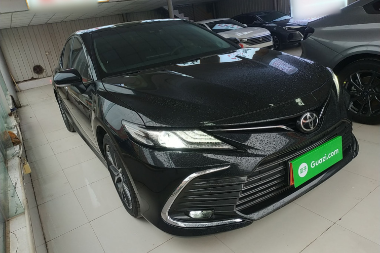 丰田 凯美瑞 2023款 2.5Q 旗舰版车身外观3