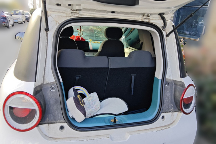 长安启源 长安Lumin 2022款 210km 香甜款中控内饰23