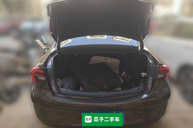 别克 君威 2019款 20T 精英型 国VI局部细节23