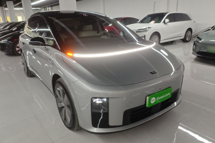 理想汽车 理想i8 2025款 标准版车身外观6002