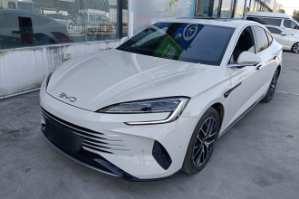 比亚迪 海豹07 DM-i 2025款 智驾版 DM-i 1.5L 125km 尊贵型