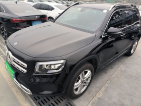 奔驰GLB 2021款 GLB 200 动感型