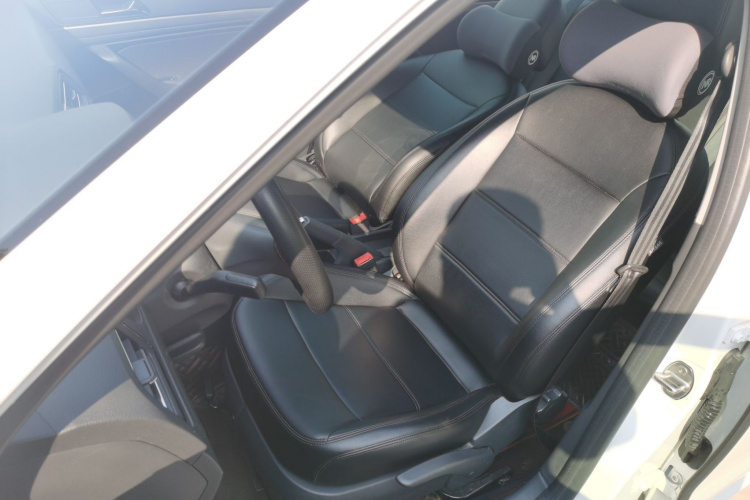 大众 2019款 朗逸启航 1.5L 自动风尚版 国VI中控内饰19