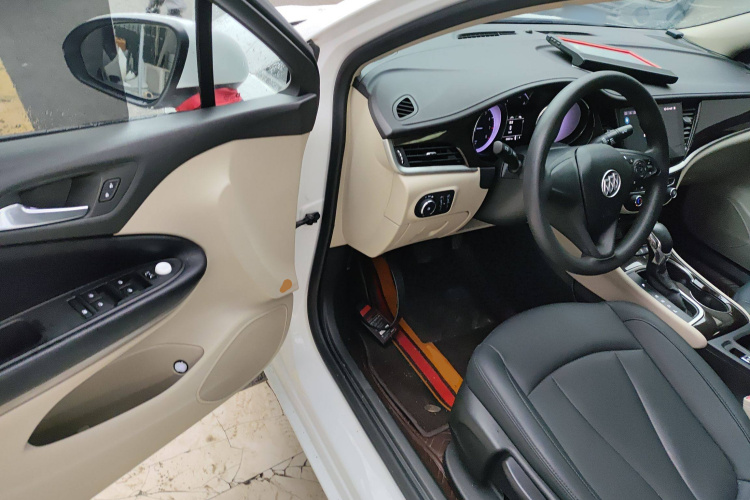 别克 威朗 2019款 三厢 15S 自动进取型中控内饰7003