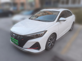 长安 逸动 2022款 PLUS 蓝鲸NE 1.4T GDI DCT尊贵版