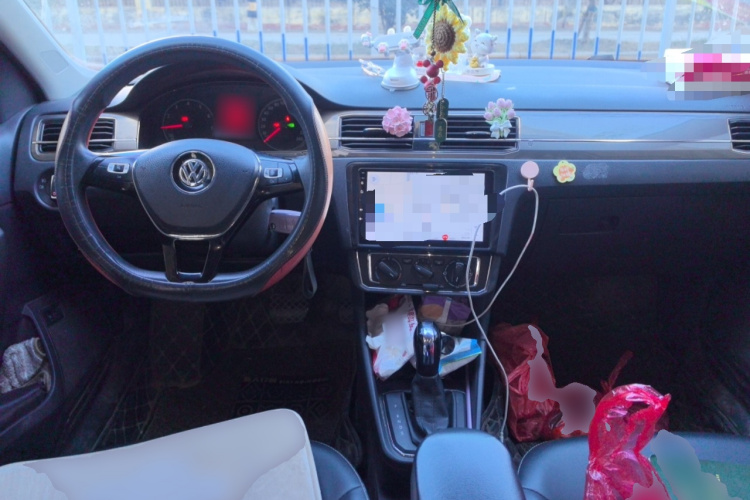 大众 桑塔纳 2016款 1.6L 自动舒适版中控内饰12