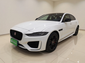 捷豹XEL 2024款 2.0T 250PS R-DYNAMIC S耀黑运动版