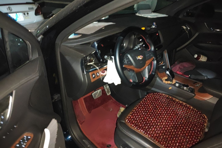 凯迪拉克XT5 2020款 改款 28T 四驱豪华型中控内饰20