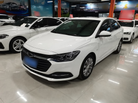 雪佛兰 科鲁泽 2022款 320 自动悦享天窗版