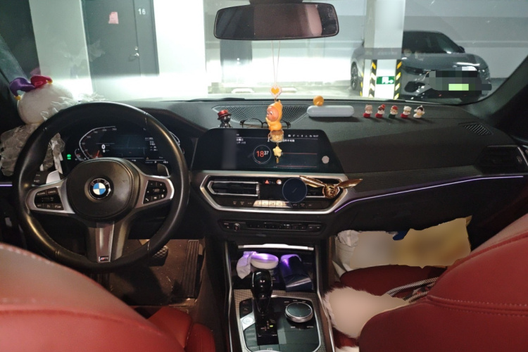 宝马4系 2022款 425i Gran Coupe M运动曜夜套装中控内饰12