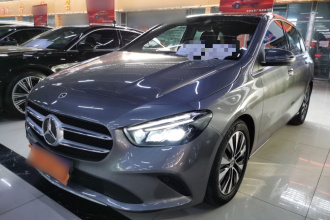 奔驰B级 2021款 B 200 动感型