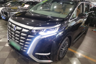 腾势D9 2022款 DM-i 970 四驱旗舰型