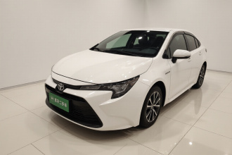 丰田 雷凌 2023款 智能电混双擎 1.8L 领先版