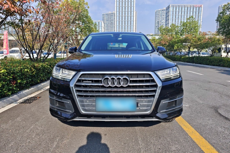 奥迪Q7 2019款 45 TFSI 舒适型车身外观6001