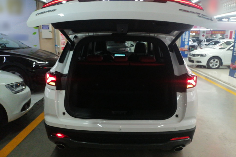 长安CS35PLUS 2021款 改款 蓝鲸NE 1.4T DCT尊贵型机舱底盘23