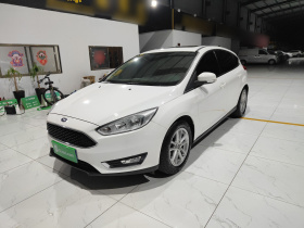 福特 福克斯 2017款 两厢 1.6L 自动风尚型智行版