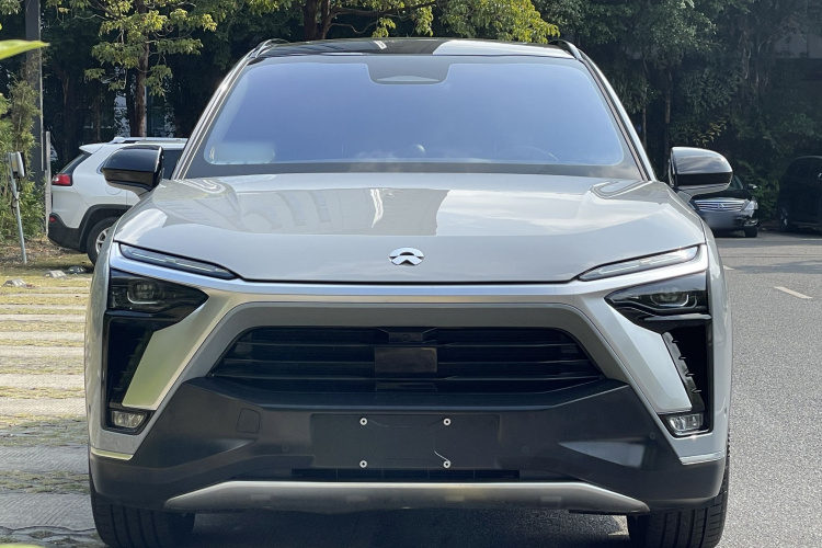 蔚来ES8 2022款 75kWh 六座版车身外观6001