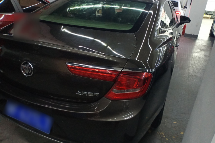 别克 君越 2018款 20T 精英型车身外观7