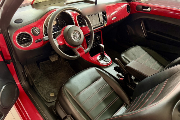 大众 甲壳虫 2017款 180TSI 尚乐版中控内饰7003