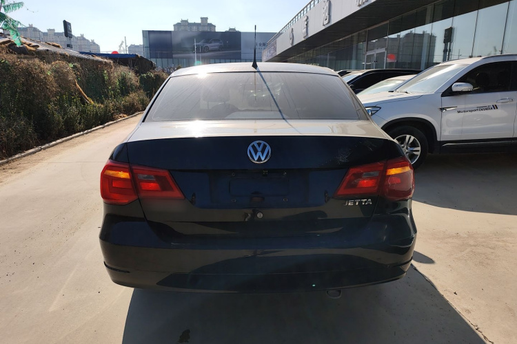 大众 捷达 2015款 1.4L 手动时尚型车身外观6004