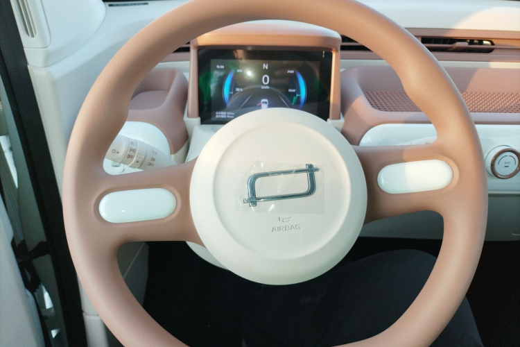 奔腾小马 2026款 222km 萌趣马 Plus局部细节13