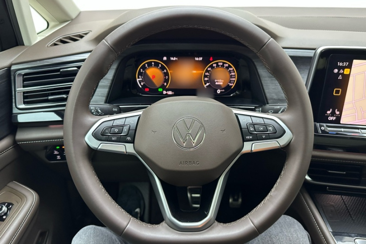 大众 威然 2024款 380TSI 尊贵版中控内饰7002