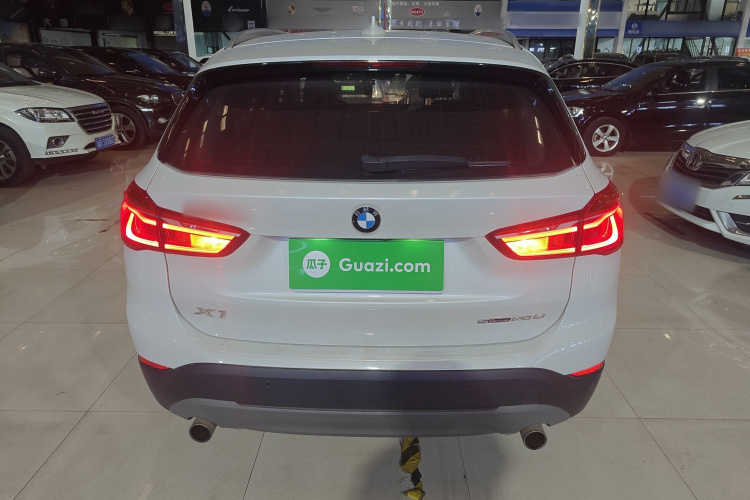 宝马X1 2019款 sDrive20Li 领先型车身外观6