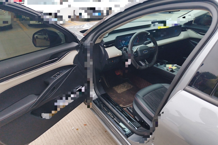 福特 蒙迪欧 2022款 EcoBoost 245 豪华型中控内饰20