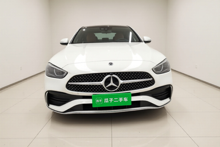 奔驰C级 2022款 改款 C 260 L 运动版车身外观2