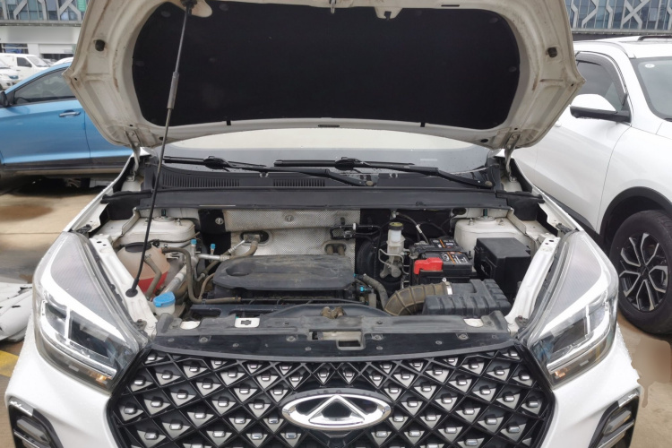 奇瑞 瑞虎5x 2021款 超级英雄版 1.5L CVT豪华型机舱底盘24