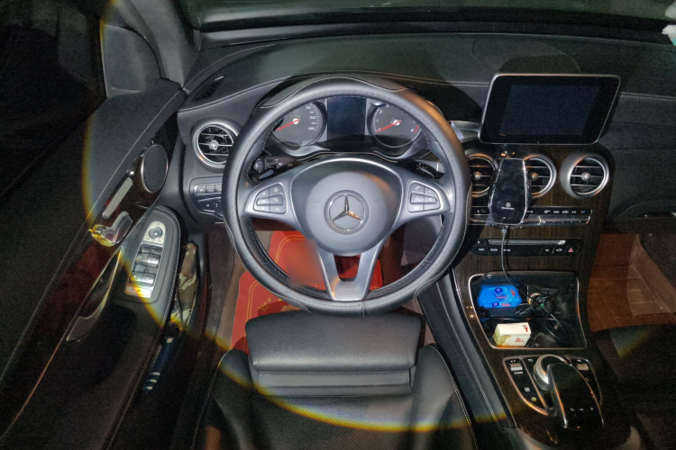 奔驰GLC 2018款 GLC 260 4MATIC 豪华型中控内饰13