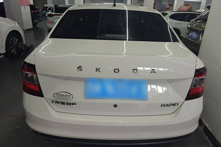 斯柯达 昕锐 2019款 1.5L 自动舒适版 国VI车身外观6004