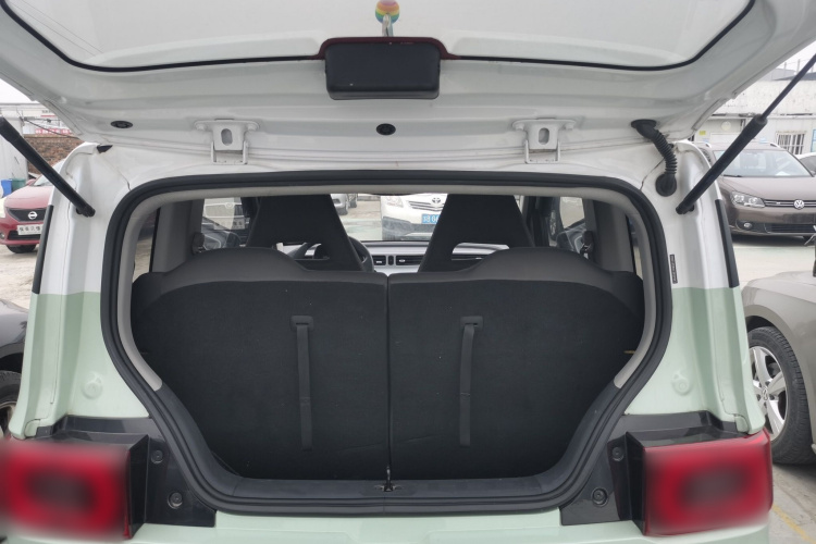 五菱汽车 宏光MINIEV 2022款 马卡龙臻享款 磷酸铁锂机舱底盘23