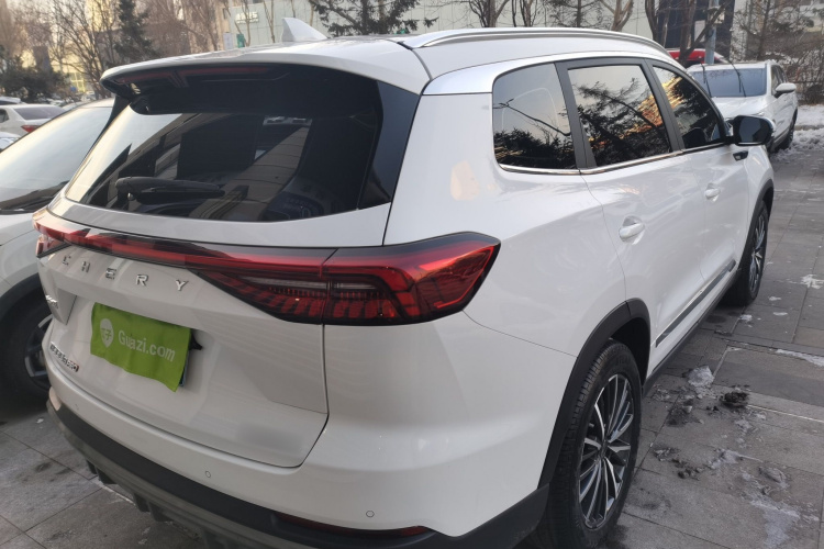 奇瑞 瑞虎8 PRO 2024款 冠军版 390T 两驱巅峰版 5座车身外观7