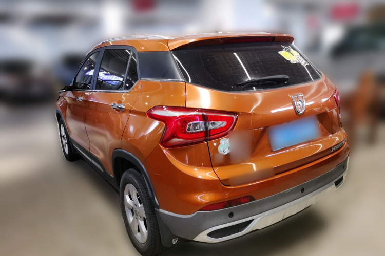 宝骏510 2017款 1.5L 自动时尚型车身外观5