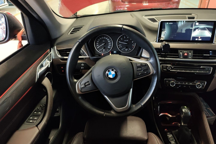 宝马X1 2016款 sDrive18Li 豪华型局部细节13