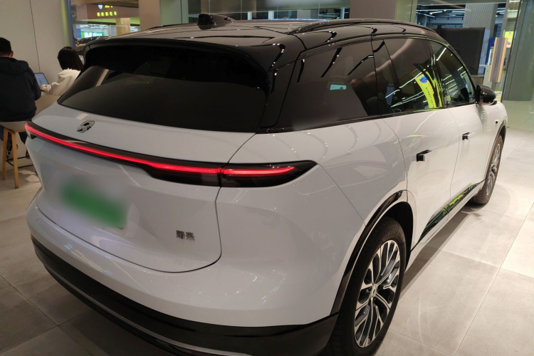 蔚来ES6 2025款 75kWh车身外观6005