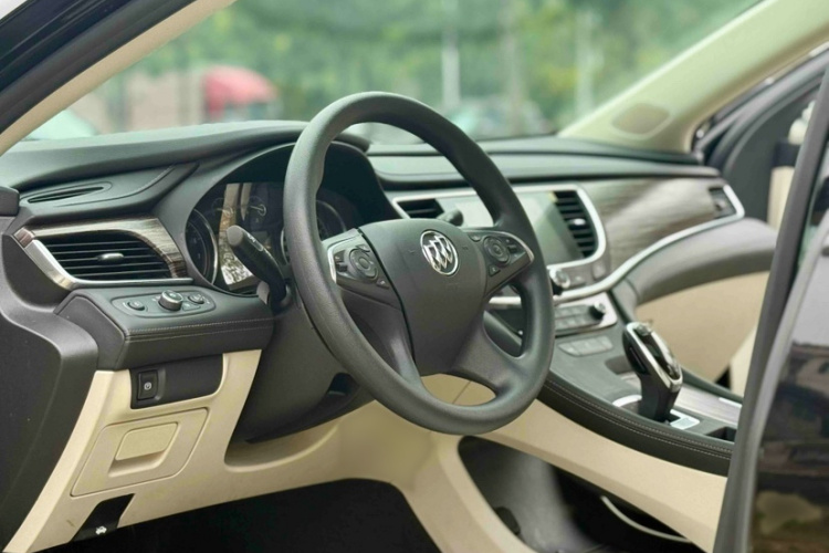 别克 君越 2019款 28T 精英型中控内饰7007