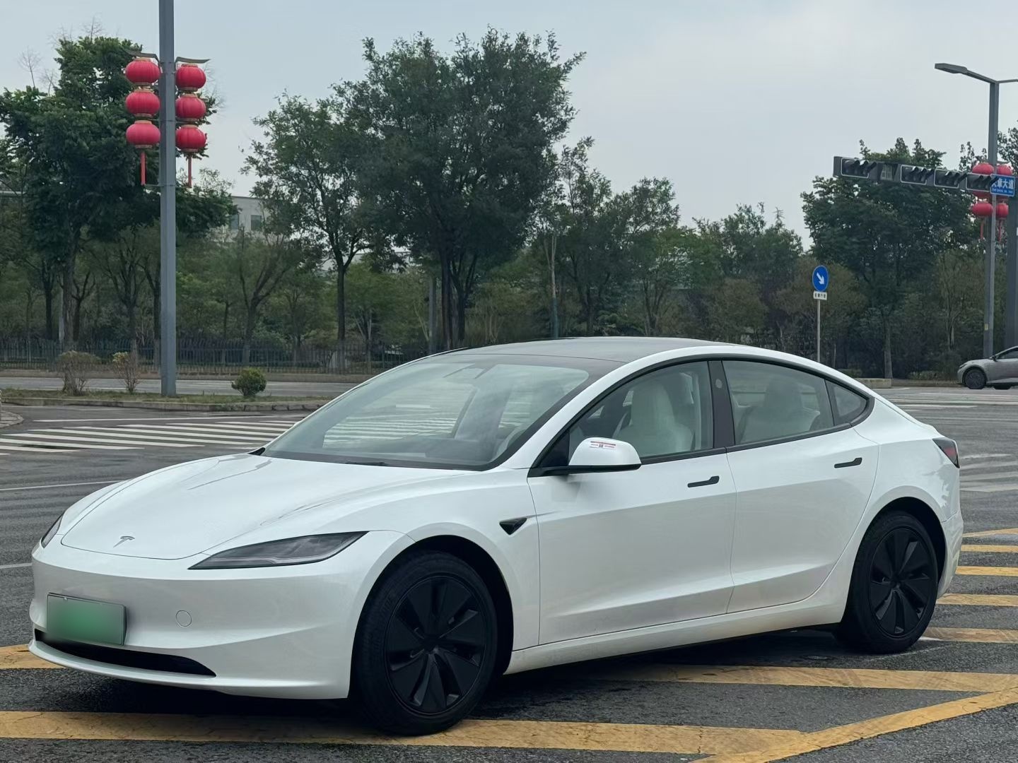 特斯拉 Model 3 2025款 后轮驱动版