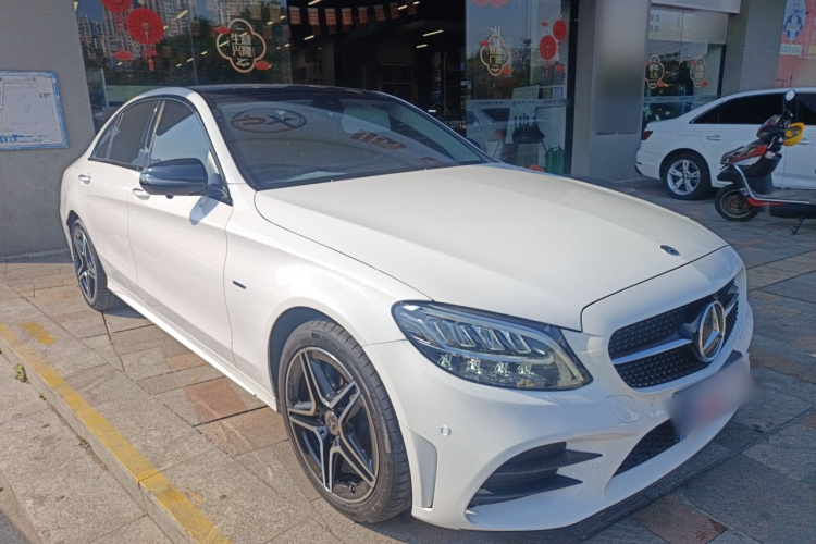 奔驰C级 2021款 C 260 L 运动星耀臻藏版车身外观3