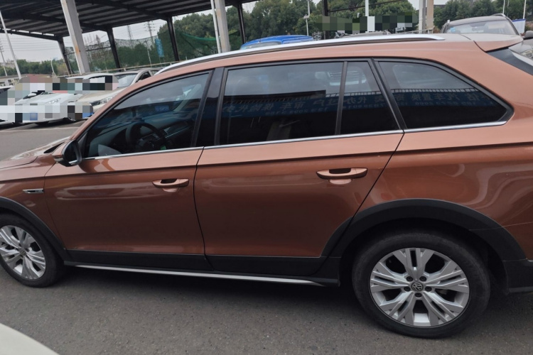 大众 C-TREK蔚领 2017款 1.6L 自动舒适型车身外观4