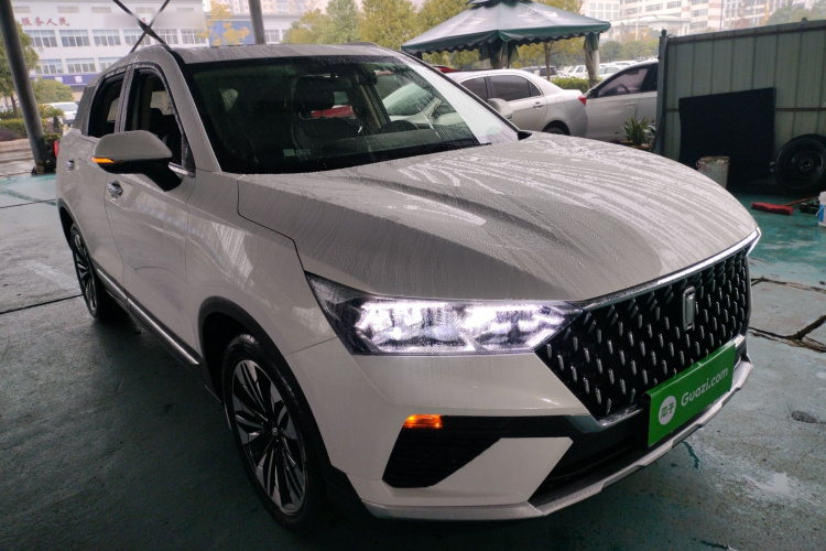 奔腾T77 2021款 PRO 280 TID 定制版车身外观3