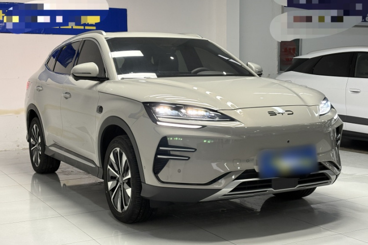 比亚迪 宋PLUS新能源 2025款 EV 智驾版 520km 尊贵型车身外观6002