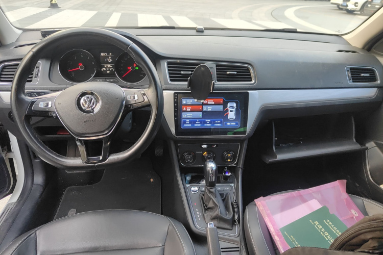 大众 朗行 2017款 230TSI DSG舒适版中控内饰12