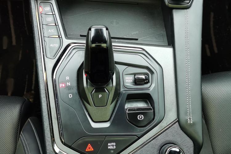 领克01 2021款 2.0TD 四驱暗夜版局部细节18