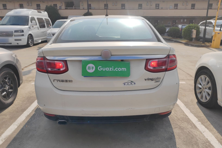 菲亚特 菲翔 2012款 1.4T 自动悦享版车身外观6