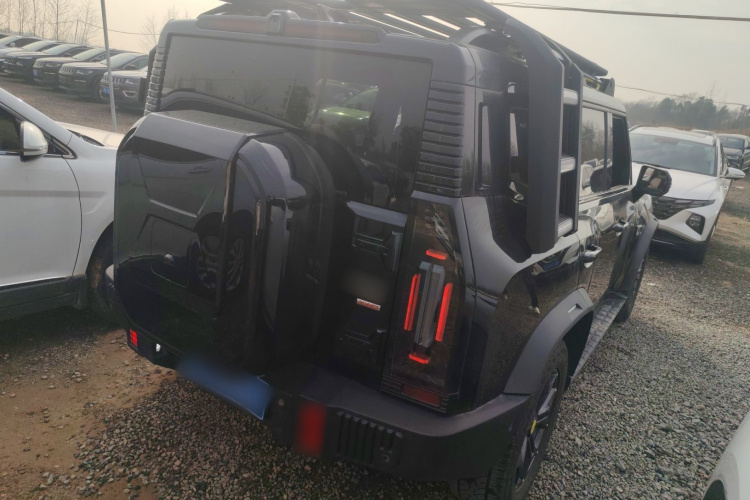 捷途旅行者 2023款 2.0T 四驱穿越PRO+车身外观7